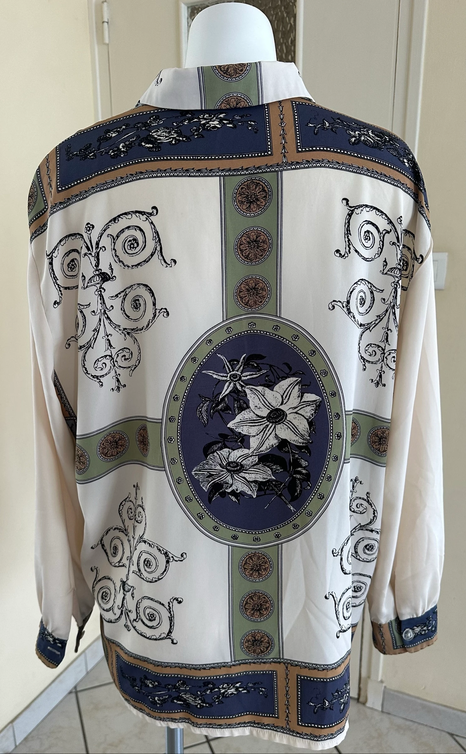 Magnifique Chemise Femme Manches Longues – Élégante & Fluide – État Irréprochable – photo 6